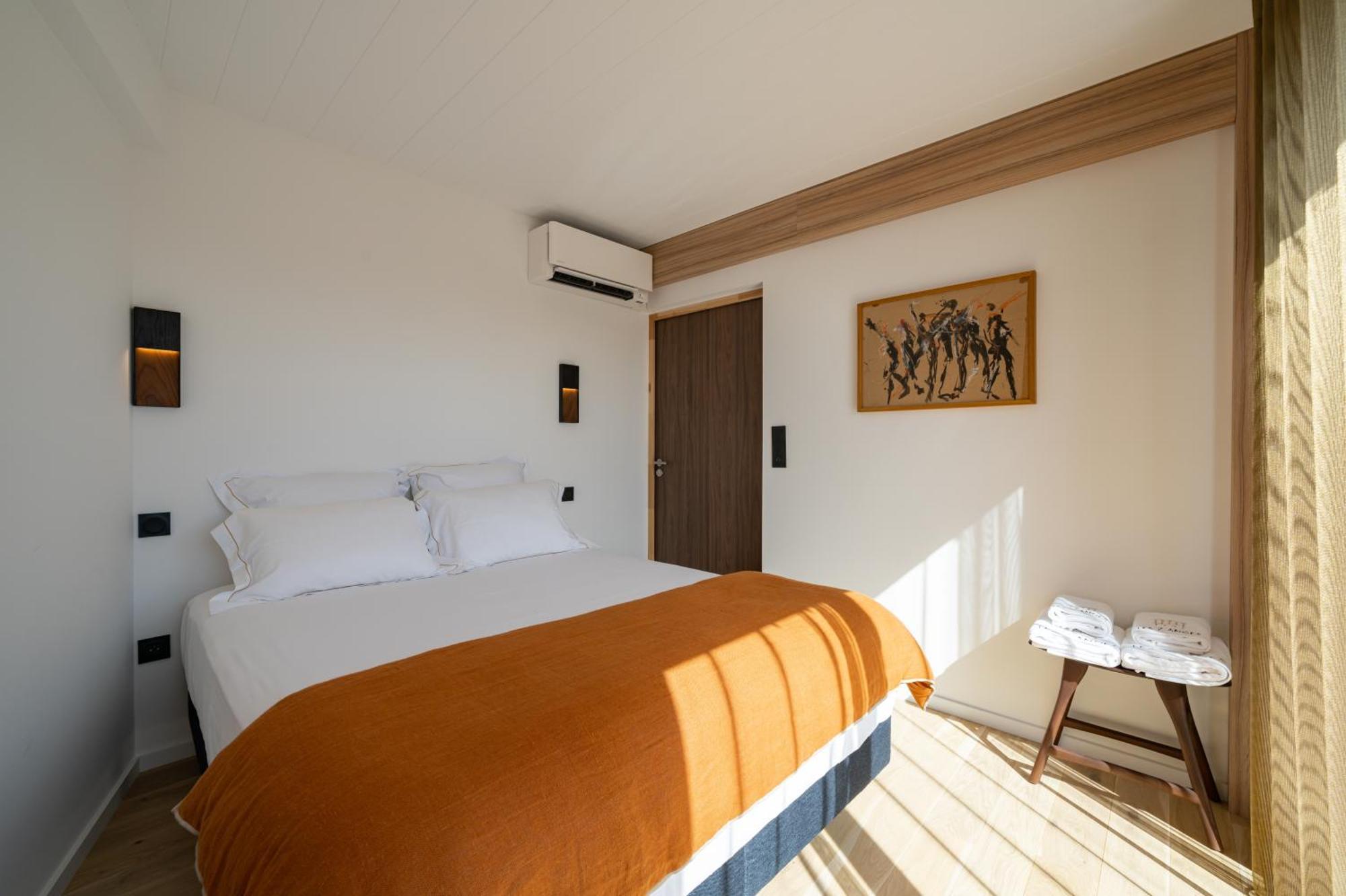 Les Suites 7 Anges - Parking, Vue Cathedrale & Centre Historique Reims Eksteriør billede